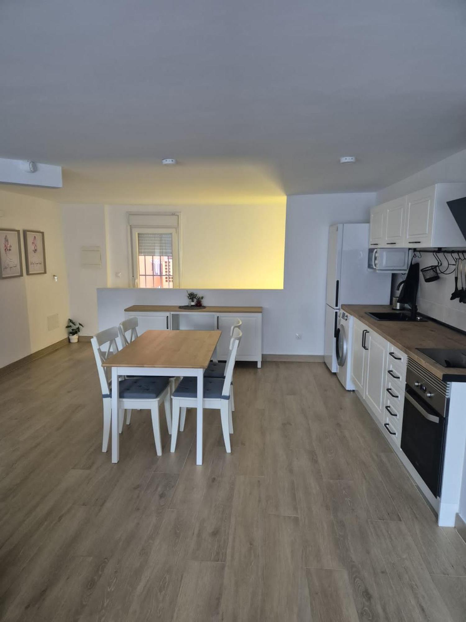 Apartamento Maria 토레몰리노스 외부 사진